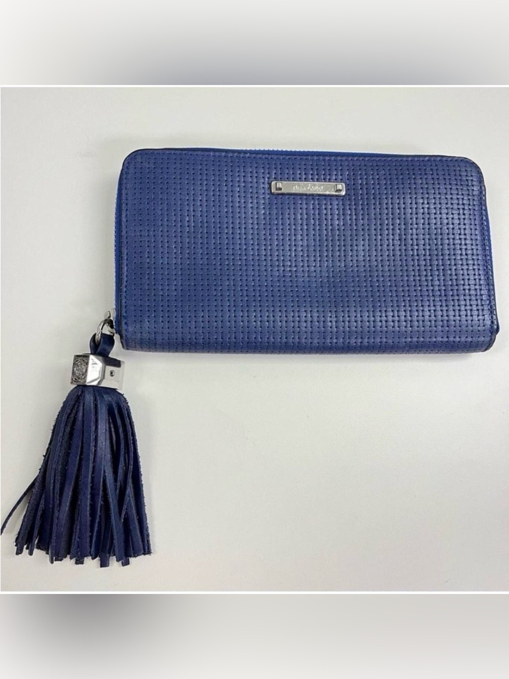 Stella & Dot Zip Around Wallet Navy Blue